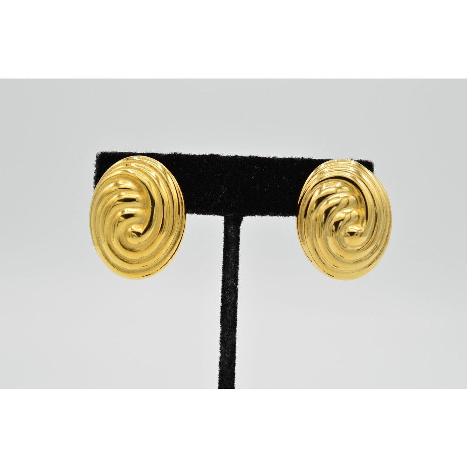 Erwin Pearl Vintage Clip Earrings Brushed Gold Chunky Oval Swirled Nos 80s Binq 20$